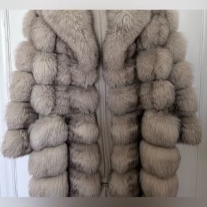 🌟 VINTAGE🌟 Fur Coat
